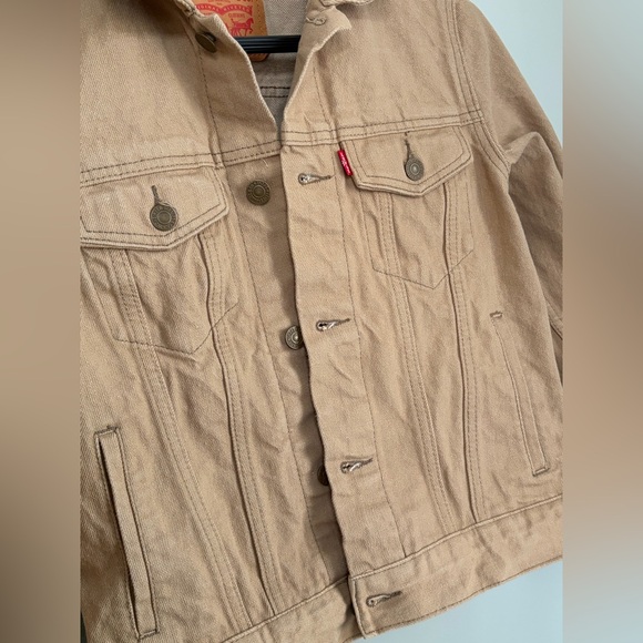 Levi's Tan Trucker Jacket - Classic Jean Jacket, Size Medium (10-12 Years) - Picture 2 of 16